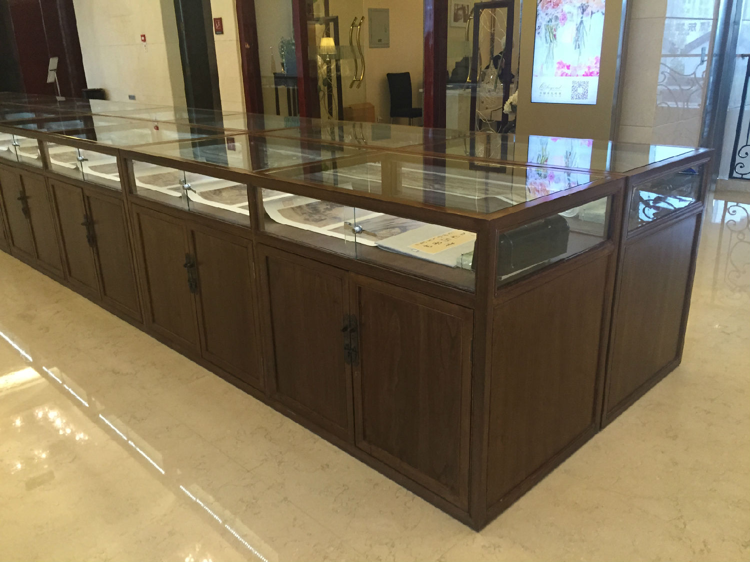 产品展示柜