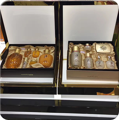 商场化妆品展柜