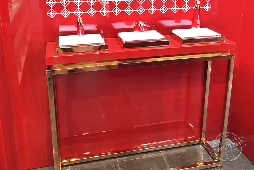 产品柜化妆品展柜