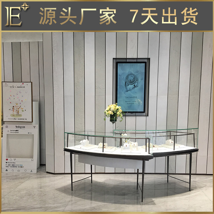 珠宝展柜多少钱一节