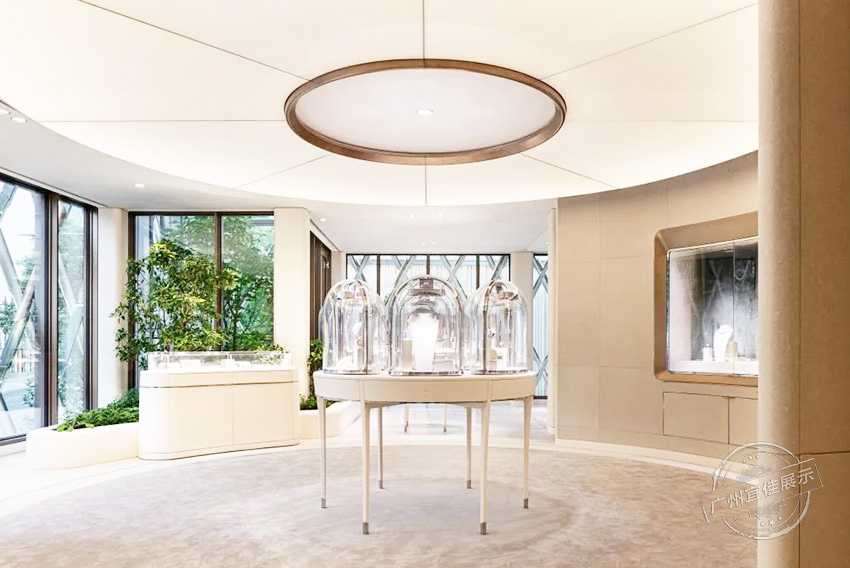 梵克雅宝Van Cleef&Arpels 珠宝展柜